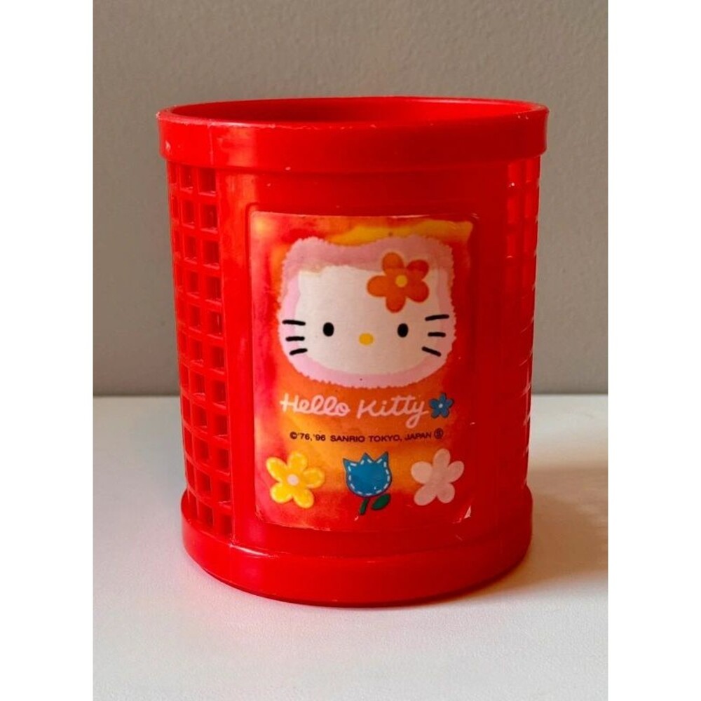 Kitchen: Hello Kitty 1996 Sanrio Red Mesh Pencil Holder Cup Made in Japan Retro